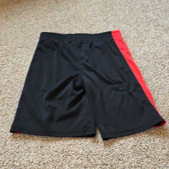 Under Armour and Puma Boys' Clothing Set - Picture 7 of 13